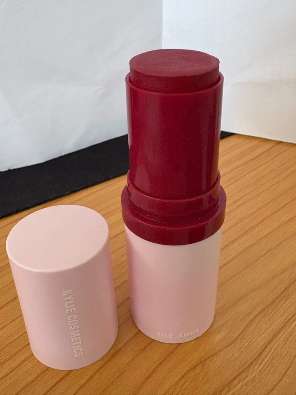 Kylie Cosmetics creamy twist